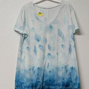 Women's Sky Blue and White Ombre Leaves V-Neck Short Sleeves Summer Tee - 2XL